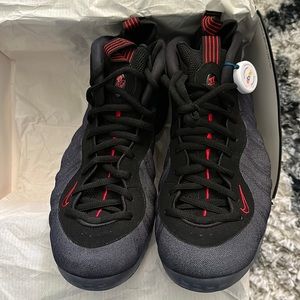 Nike Foamposite Brand New DS never worn before .I purchased these from EBay